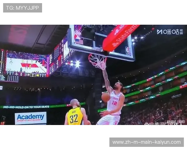 火箭主场击败独行侠,杜兰特31分展示进攻火力优势。 火箭主场击败独行侠,杜兰特31分展示进攻火力优势。